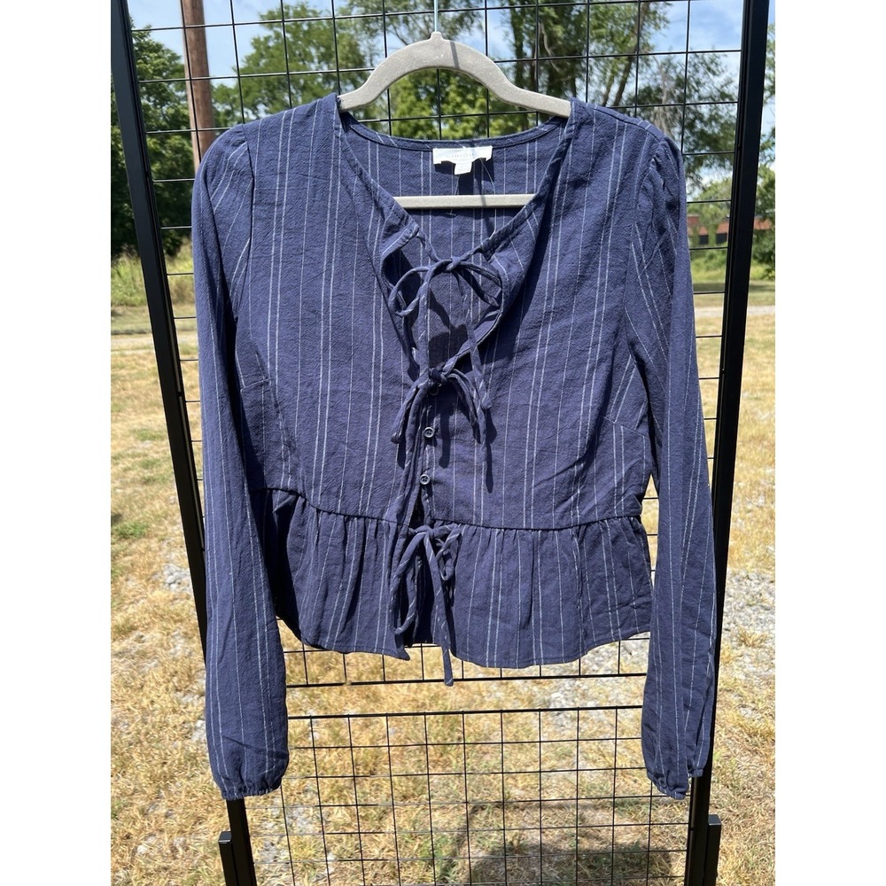 Kirious Los Angeles Womens Long Sleeve Navy Striped Front Tie Top Size Large NWT